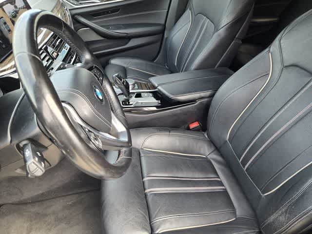 2017 BMW 540i 540i