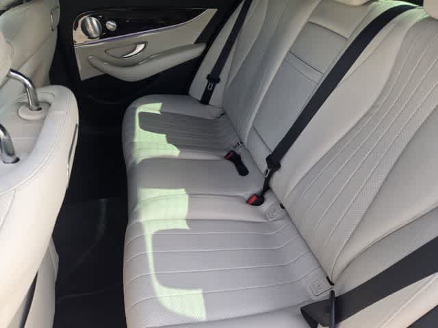 2019 Mercedes-Benz E 300 E 300