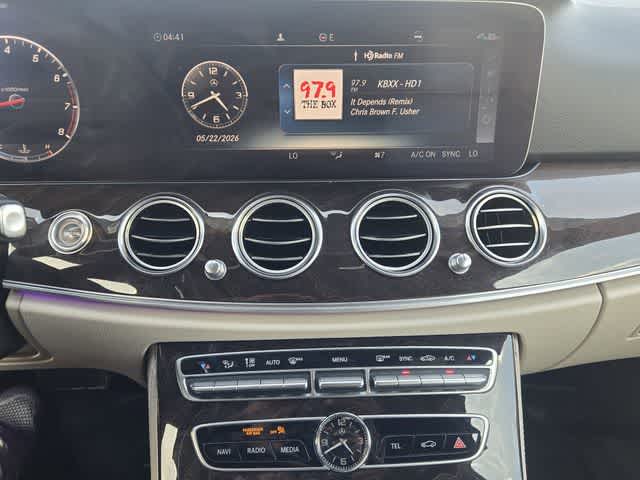2019 Mercedes-Benz E 300 E 300