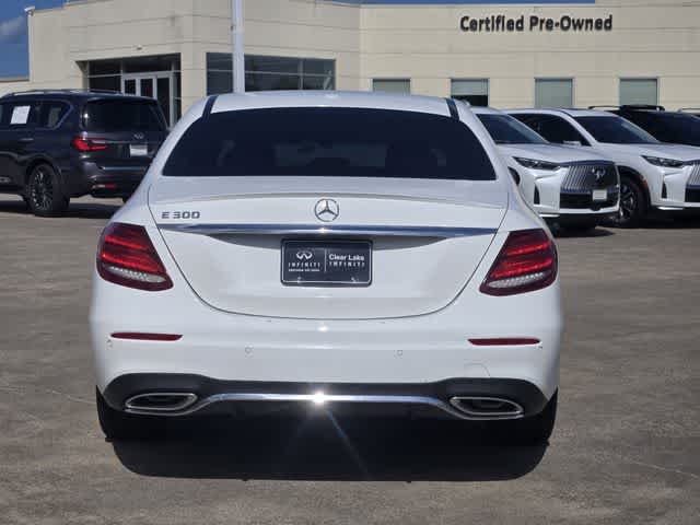 2019 Mercedes-Benz E 300 E 300
