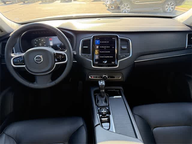 2020 Volvo XC90 Momentum