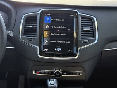 2020 Volvo XC90 Momentum