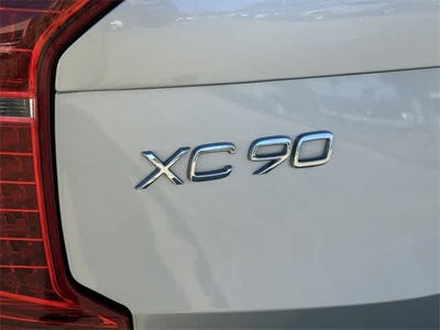 2020 Volvo XC90 Momentum