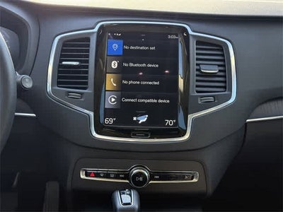 2020 Volvo XC90 Momentum