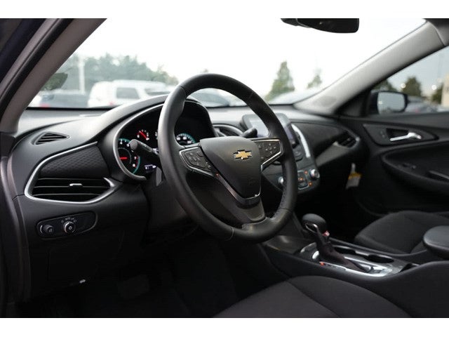 2025 Chevrolet Malibu RS