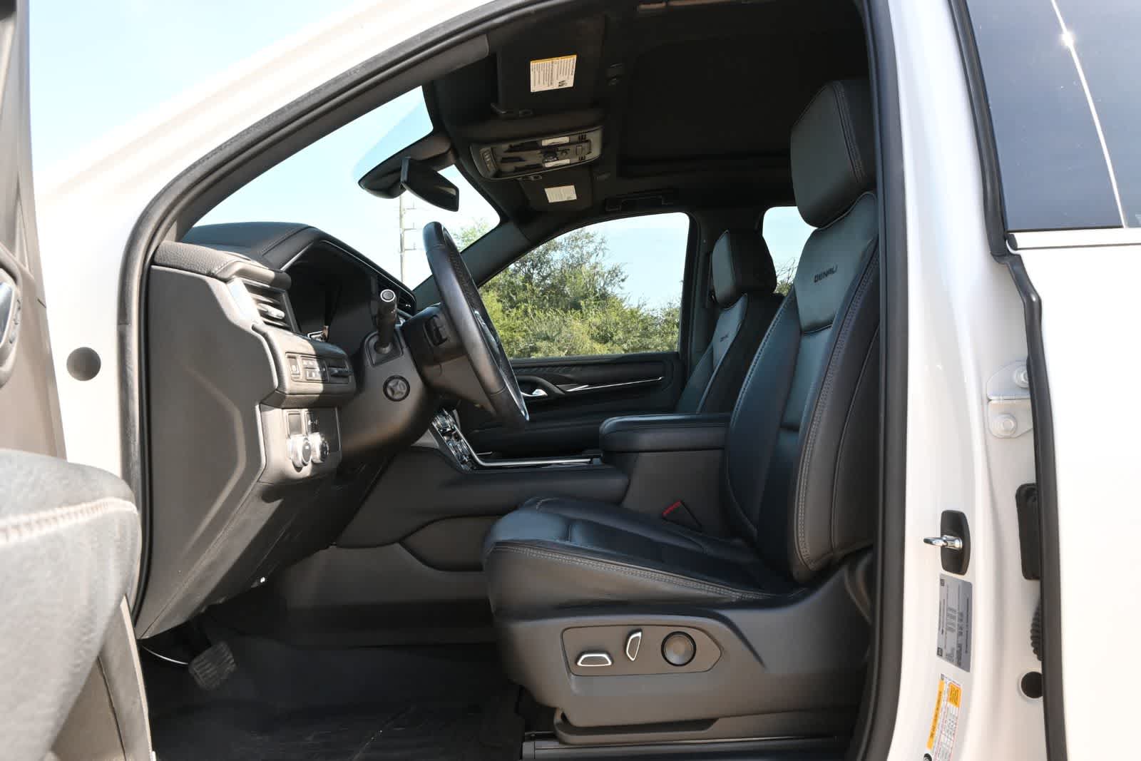 2022 GMC Yukon Denali Denali
