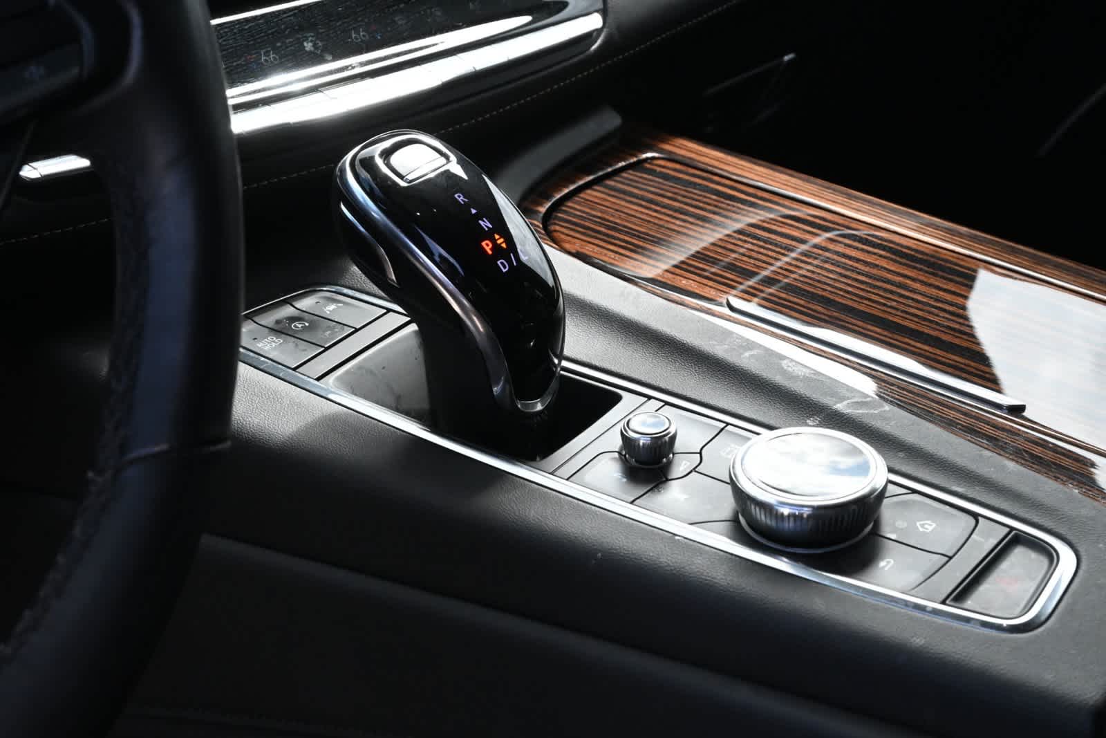 2024 Cadillac Escalade RWD Luxury