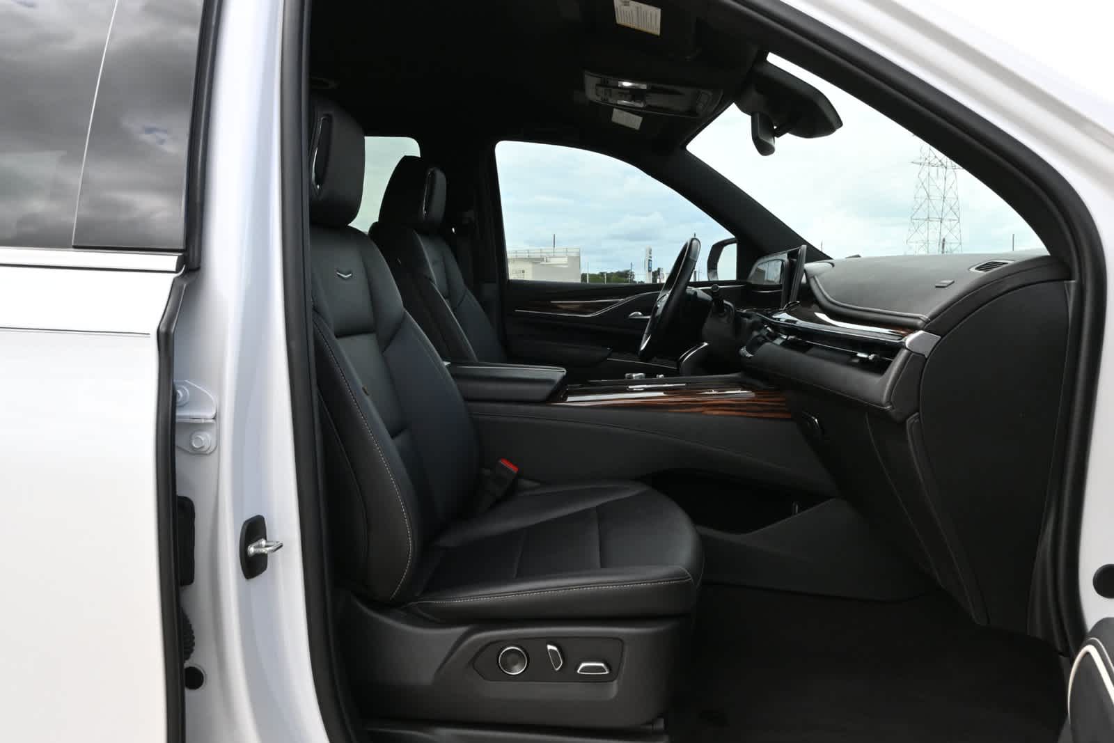 2024 Cadillac Escalade RWD Luxury
