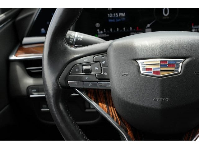 2021 Cadillac Escalade Luxury