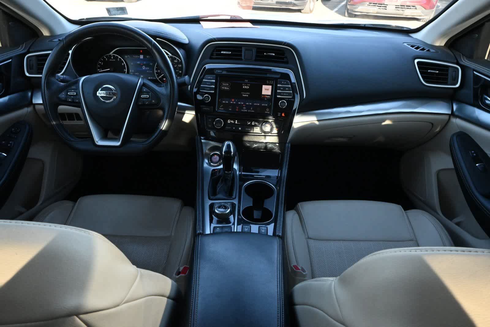 2020 Nissan Maxima SV