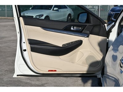 2020 Nissan Maxima SV