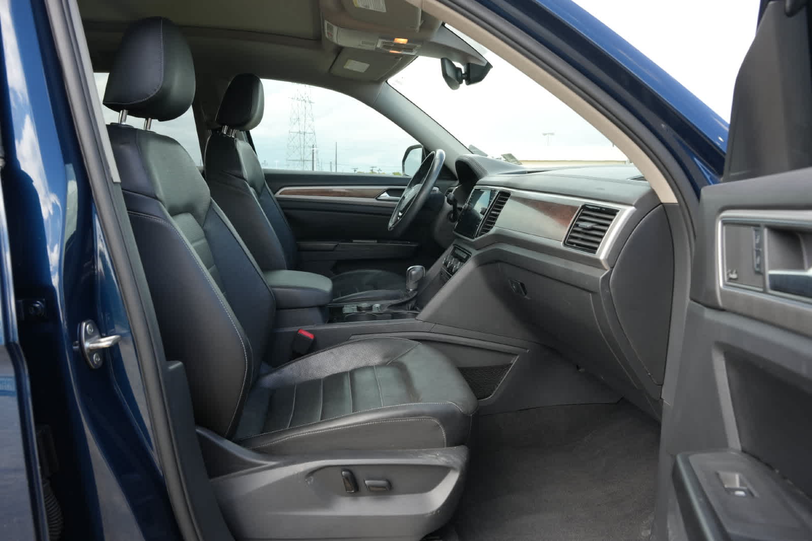 2018 Volkswagen Atlas 3.6L V6 SEL Premium