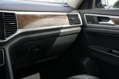 2018 Volkswagen Atlas 3.6L V6 SEL Premium