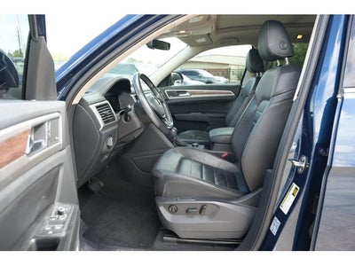 2018 Volkswagen Atlas 3.6L V6 SEL Premium