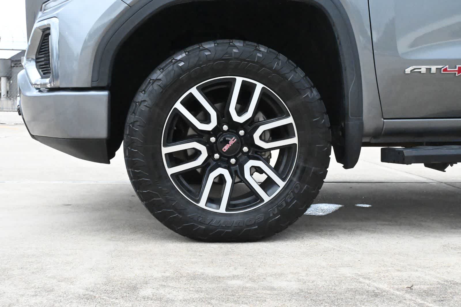 2021 GMC Sierra 1500 AT4