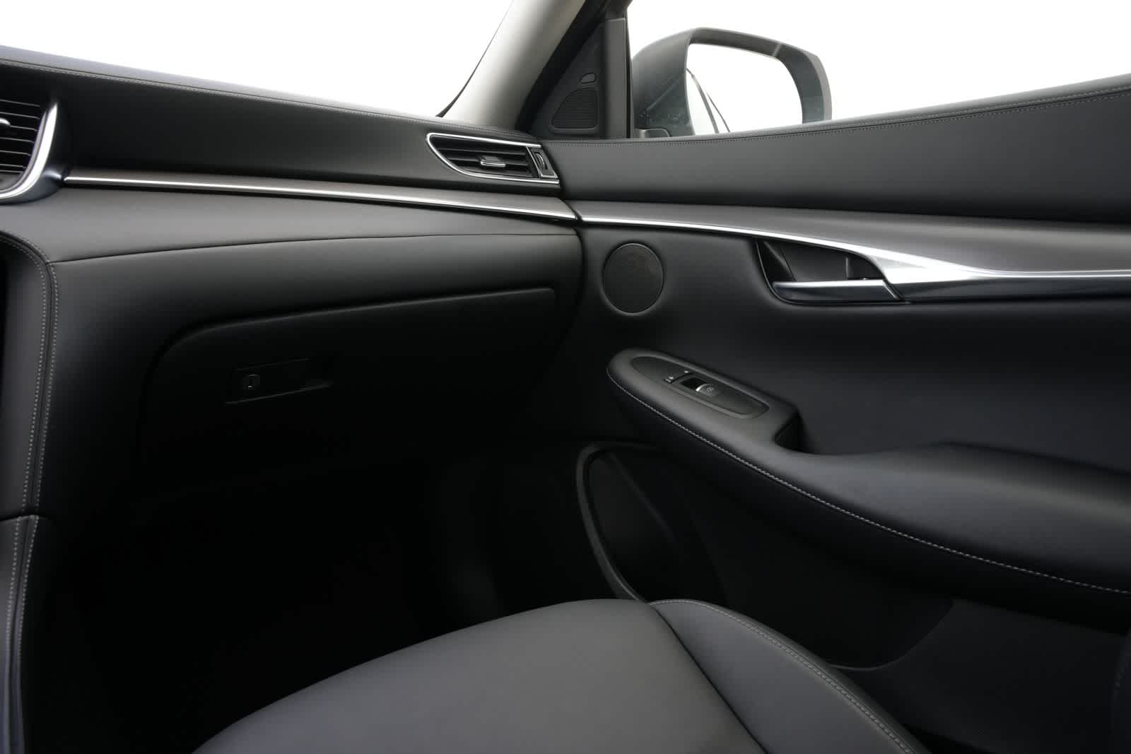 2023 INFINITI QX50 PURE