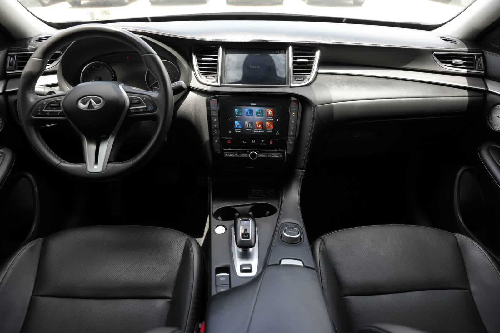 2023 INFINITI QX50 LUXE