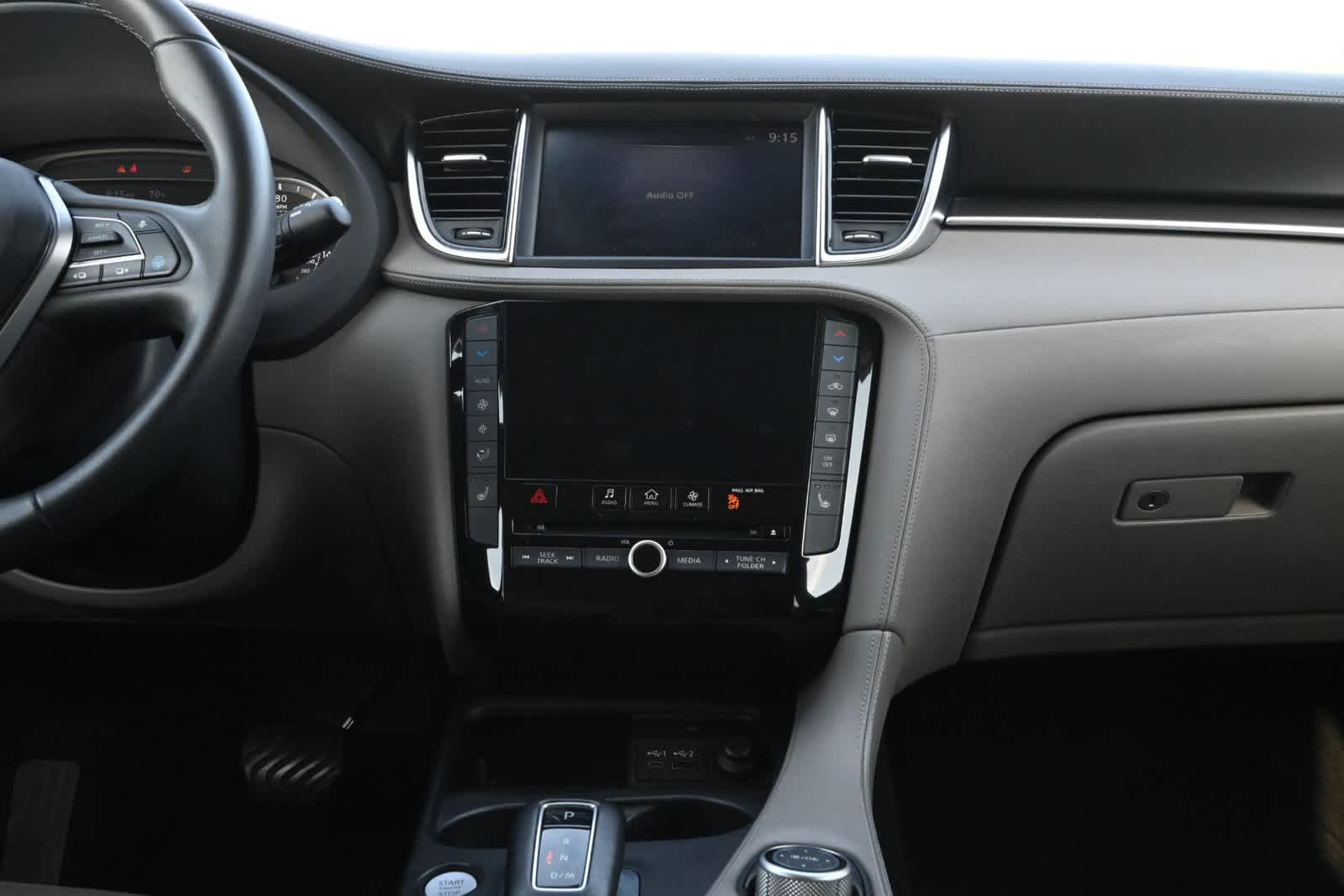 2023 INFINITI QX50 LUXE