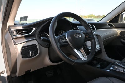 2023 INFINITI QX50 LUXE