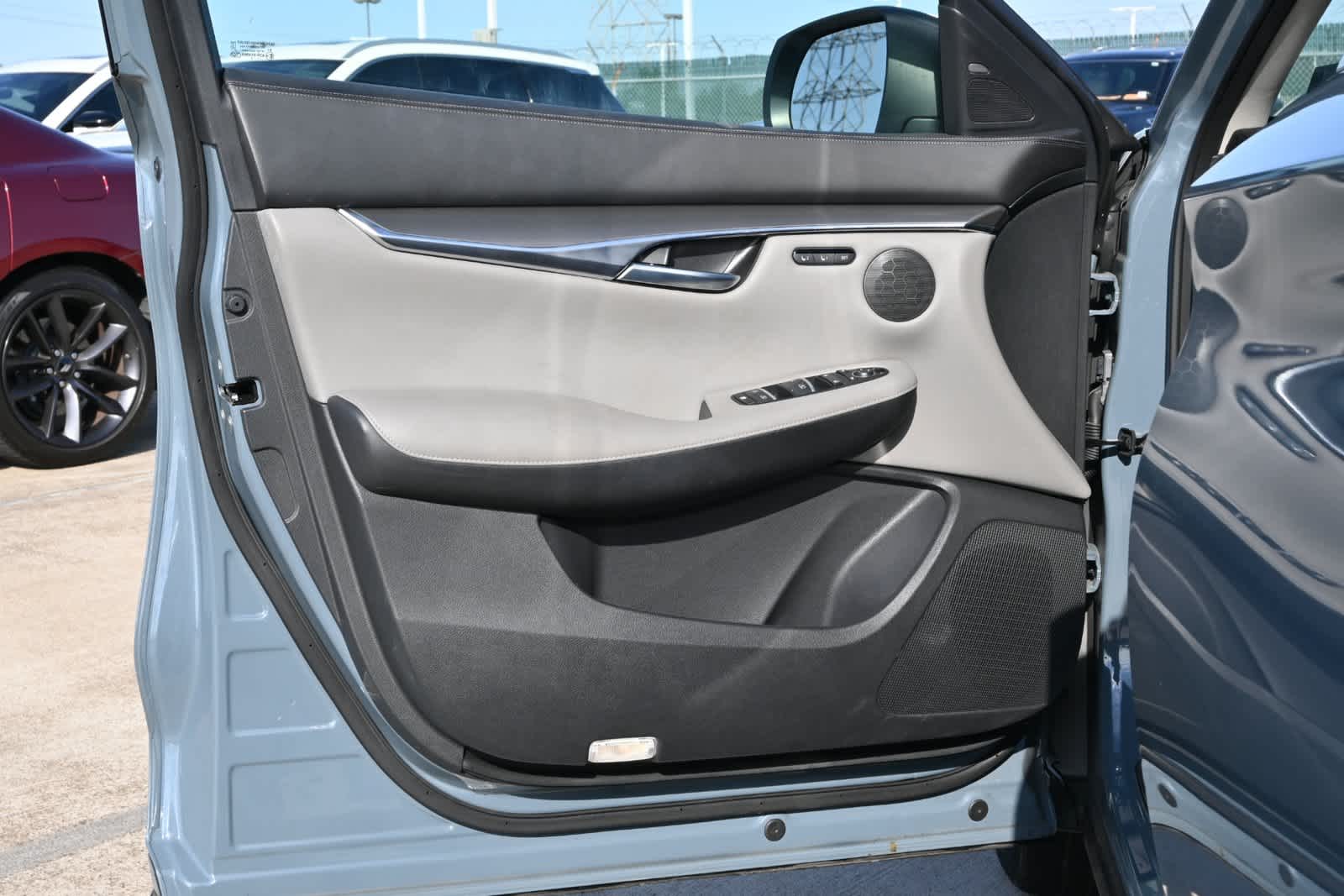 2023 INFINITI QX50 LUXE