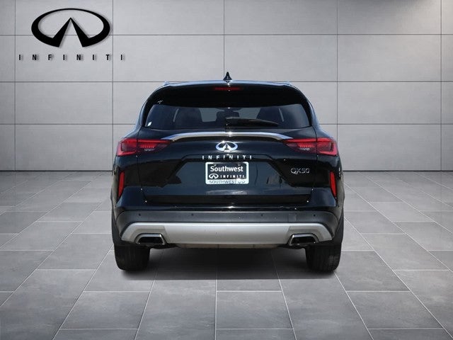 2021 INFINITI QX50 LUXE