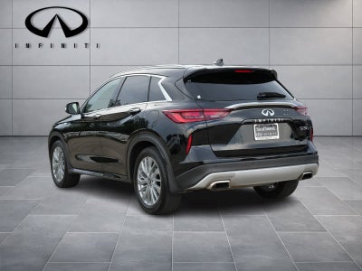 2023 INFINITI QX50 LUXE