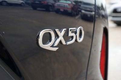 2023 INFINITI QX50 LUXE