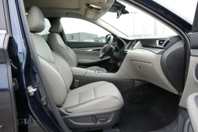 2023 INFINITI QX50 LUXE