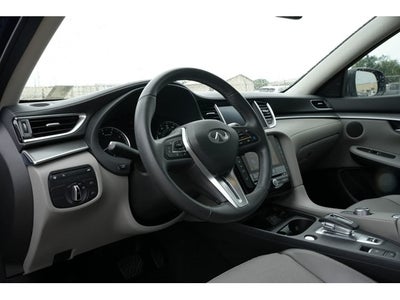 2023 INFINITI QX50 LUXE
