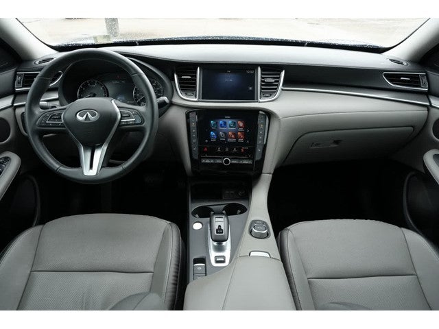 2023 INFINITI QX50 LUXE