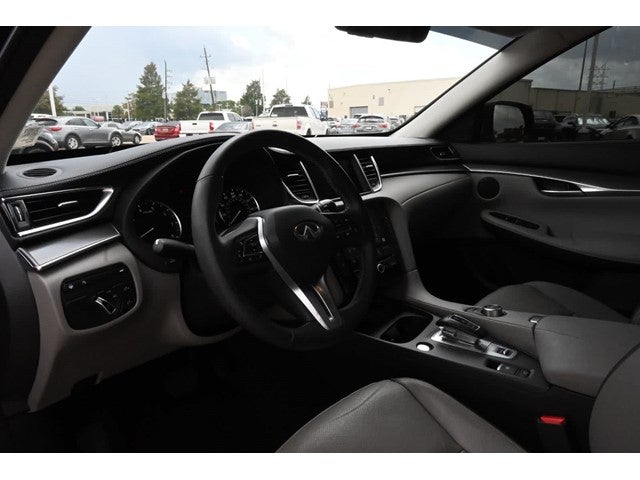 2023 INFINITI QX50 LUXE