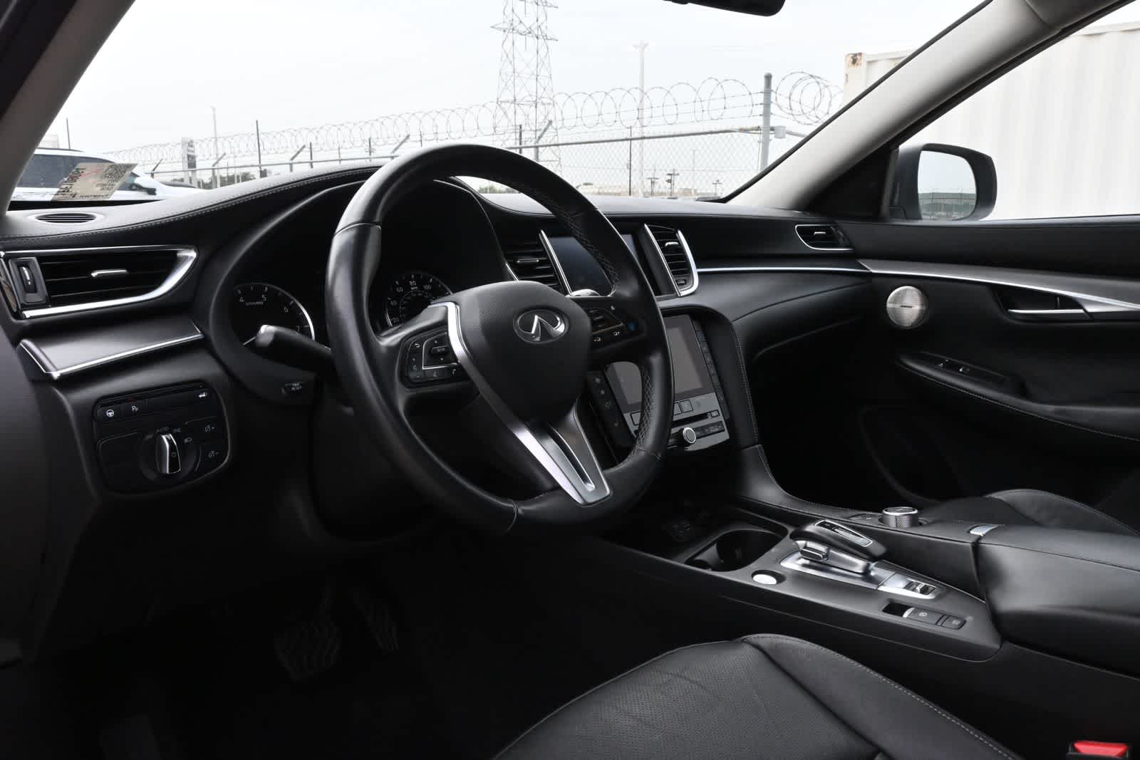 2023 INFINITI QX50 LUXE