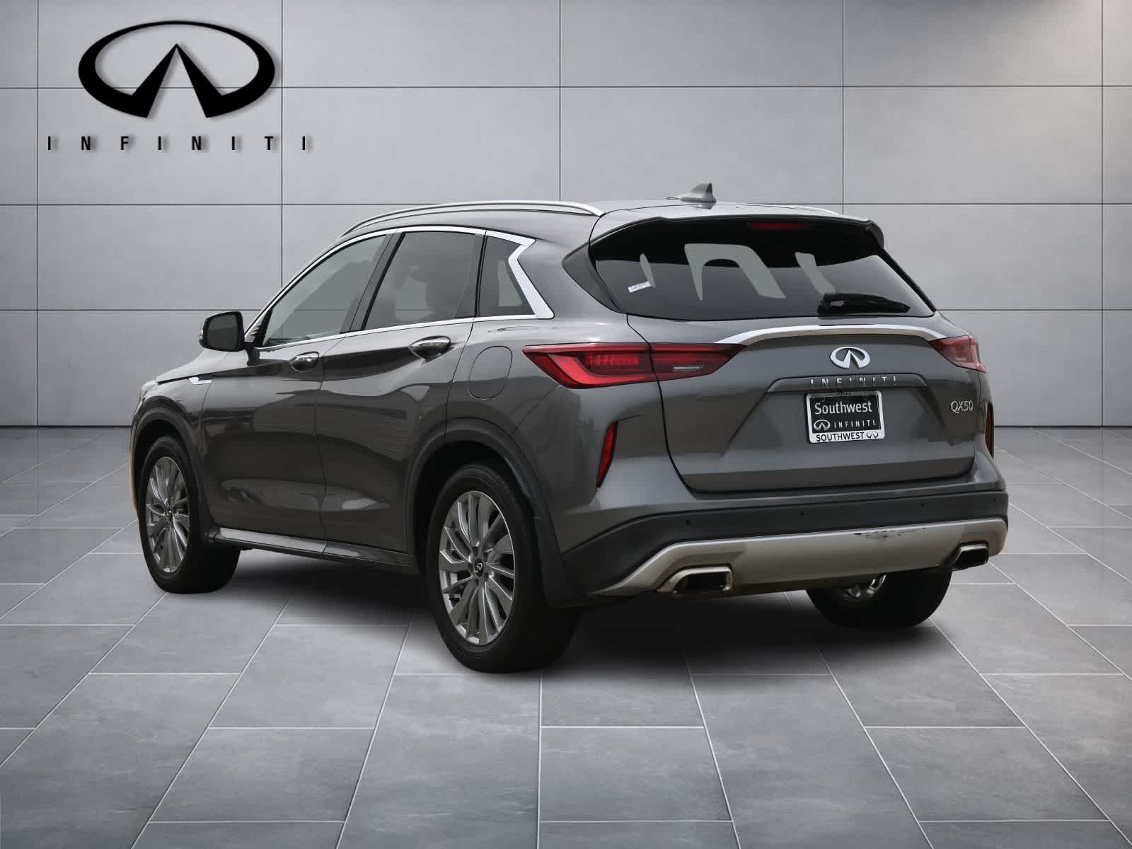 2023 INFINITI QX50 LUXE