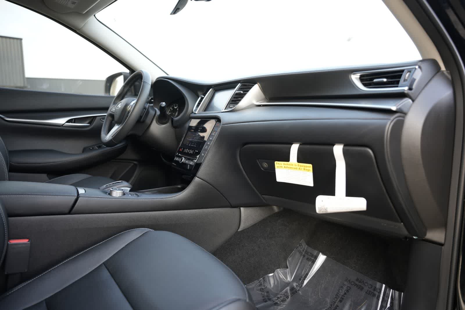 2025 INFINITI QX50 LUXE