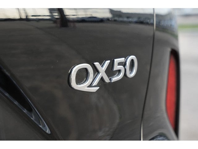 2025 INFINITI QX50 LUXE