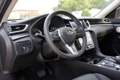 2025 INFINITI QX50 LUXE