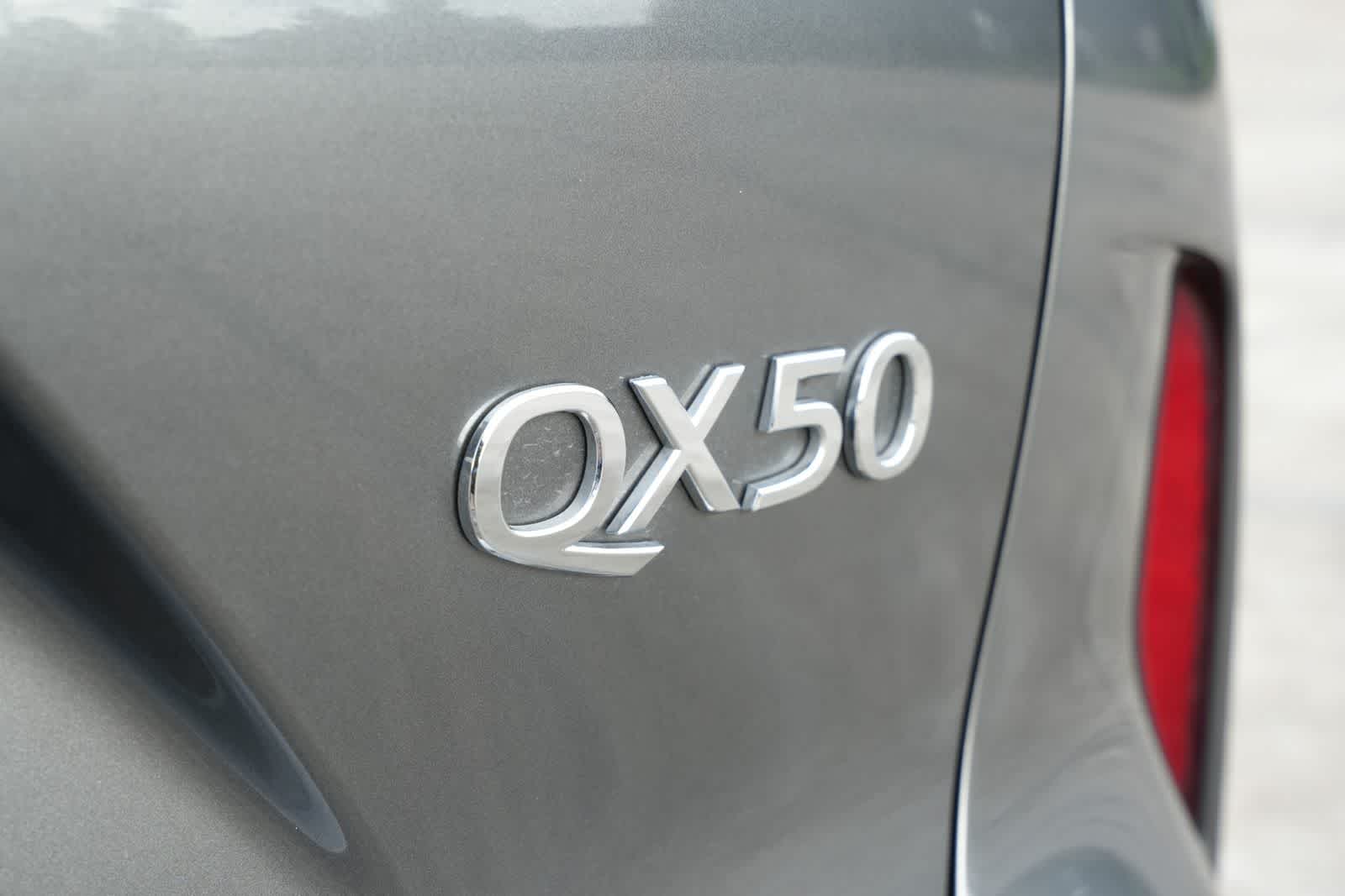 2025 INFINITI QX50 LUXE
