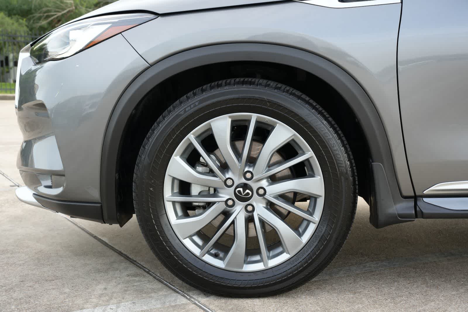 2025 INFINITI QX50 LUXE