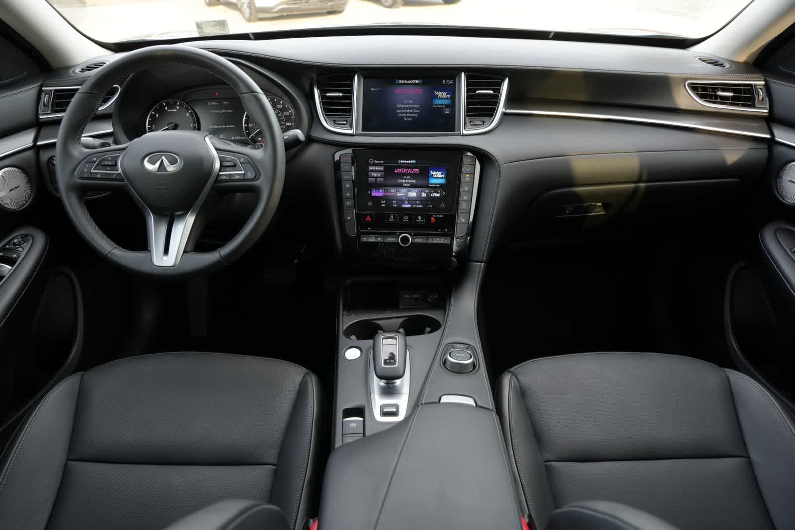 2025 INFINITI QX50 LUXE