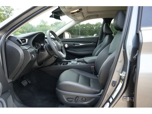 2025 INFINITI QX50 LUXE
