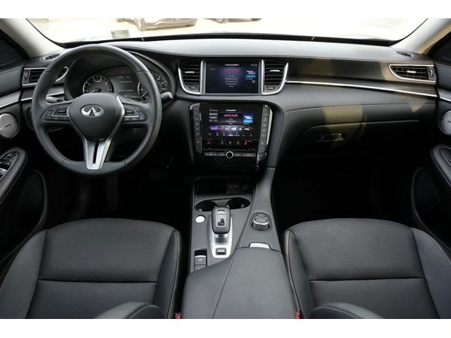2025 INFINITI QX50 LUXE