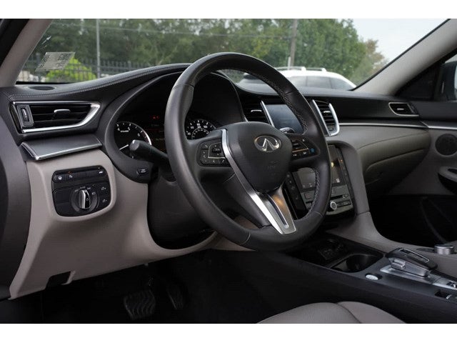 2023 INFINITI QX50 LUXE