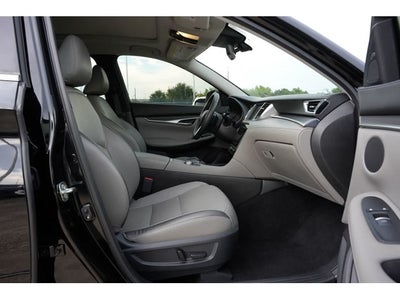 2023 INFINITI QX50 LUXE