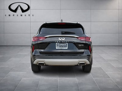 2023 INFINITI QX50 LUXE