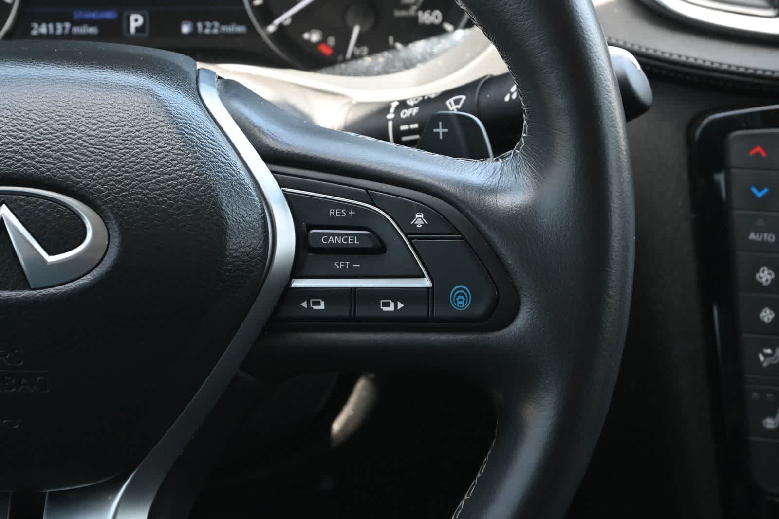 2025 INFINITI QX50 LUXE