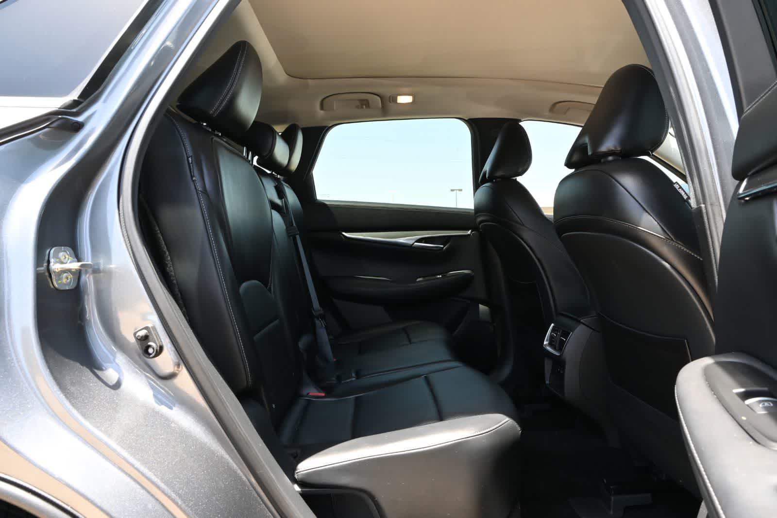 2025 INFINITI QX50 LUXE