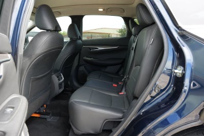 2023 INFINITI QX50 LUXE