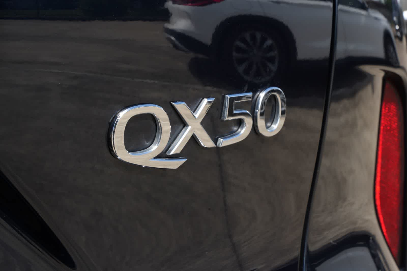 2023 INFINITI QX50 LUXE