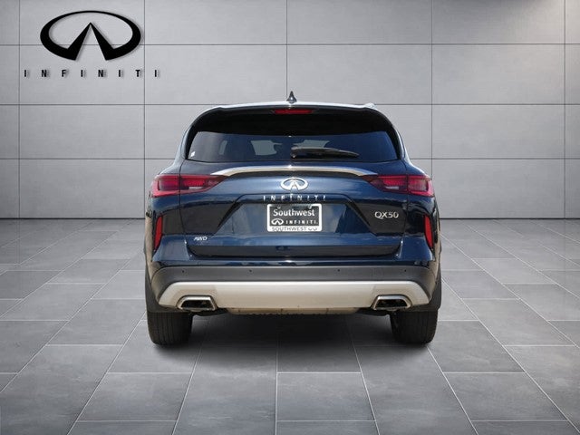 2023 INFINITI QX50 LUXE