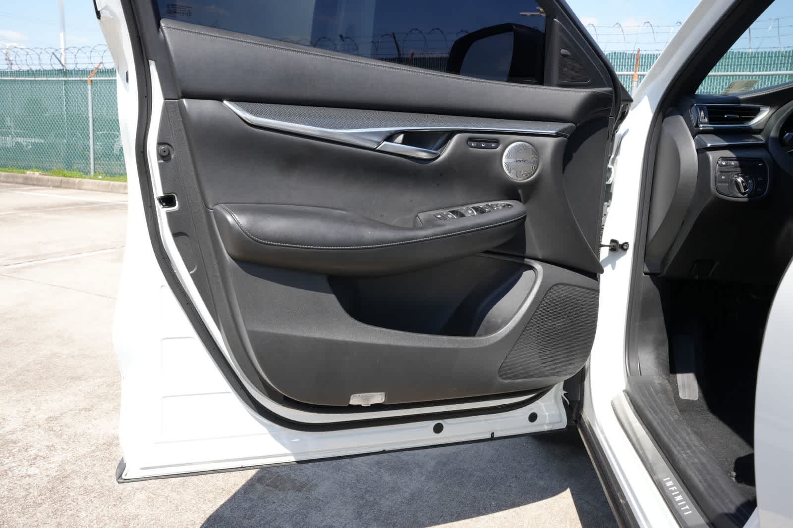 2023 INFINITI QX50 SPORT